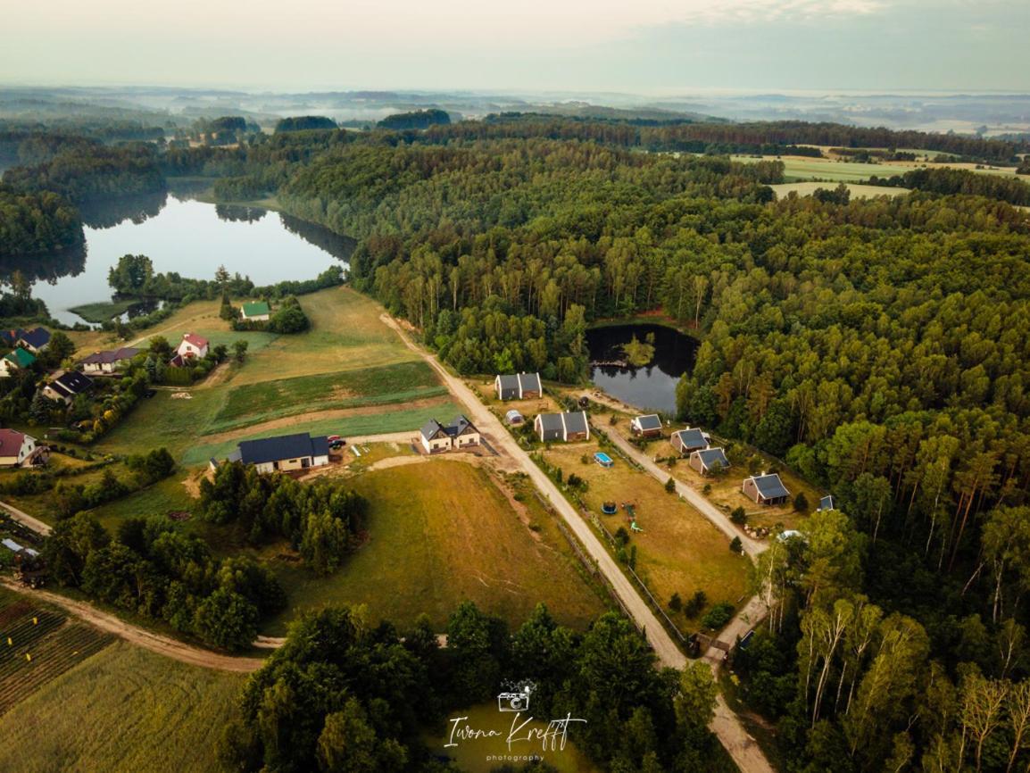 Osada Skoczkowo Komfortowe Domki Z Jacuzzi Nad Jeziorem- Sauna- Balia- Prywatny Staw Wedkarski Podiazy Екстериор снимка