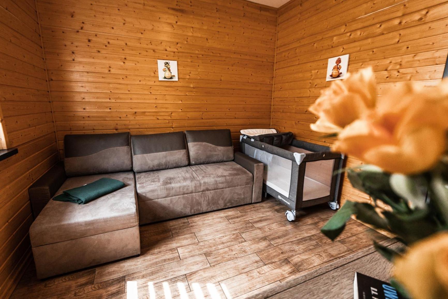 Osada Skoczkowo Komfortowe Domki Z Jacuzzi Nad Jeziorem- Sauna- Balia- Prywatny Staw Wedkarski Podiazy Екстериор снимка